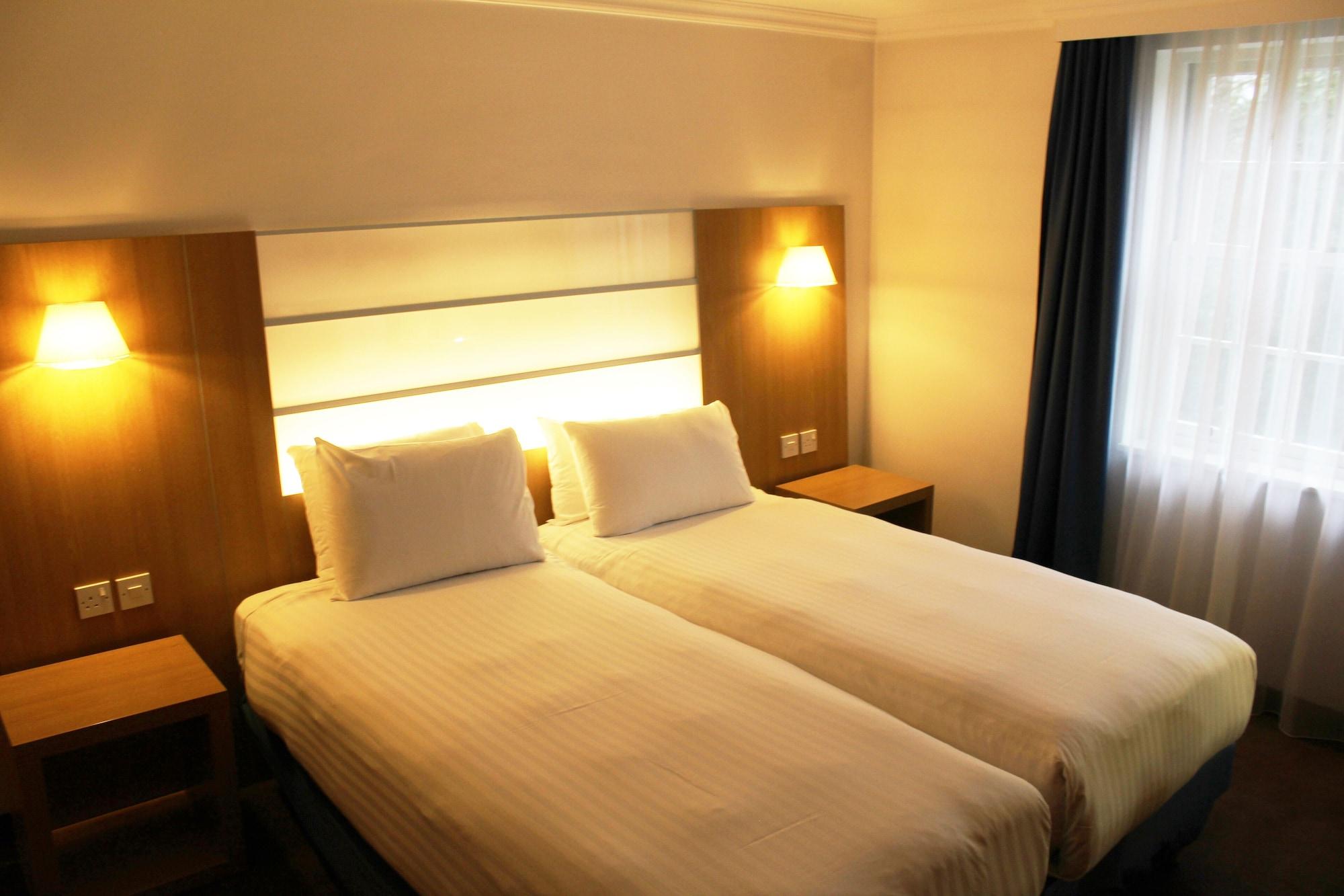 Stifford Hall Hotel Thurrock Grays Экстерьер фото