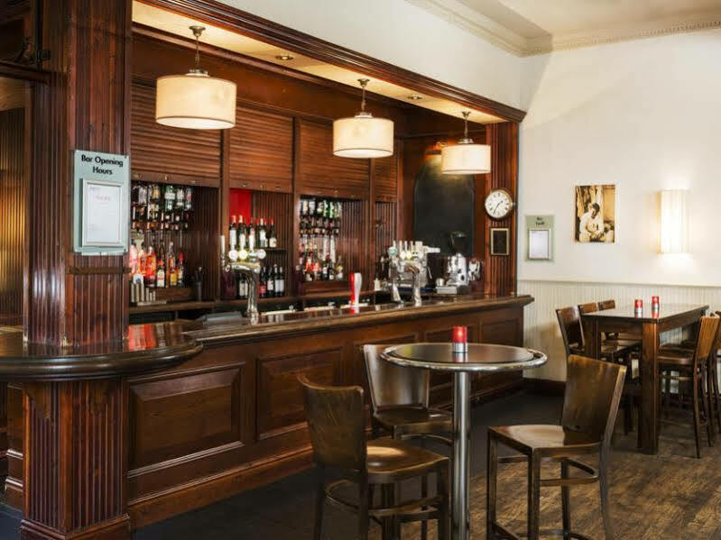 Stifford Hall Hotel Thurrock Grays Экстерьер фото