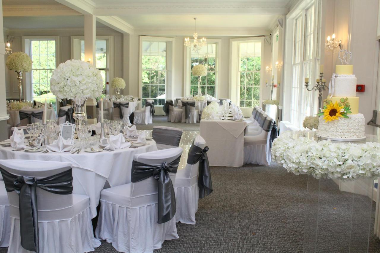 Stifford Hall Hotel Thurrock Grays Экстерьер фото